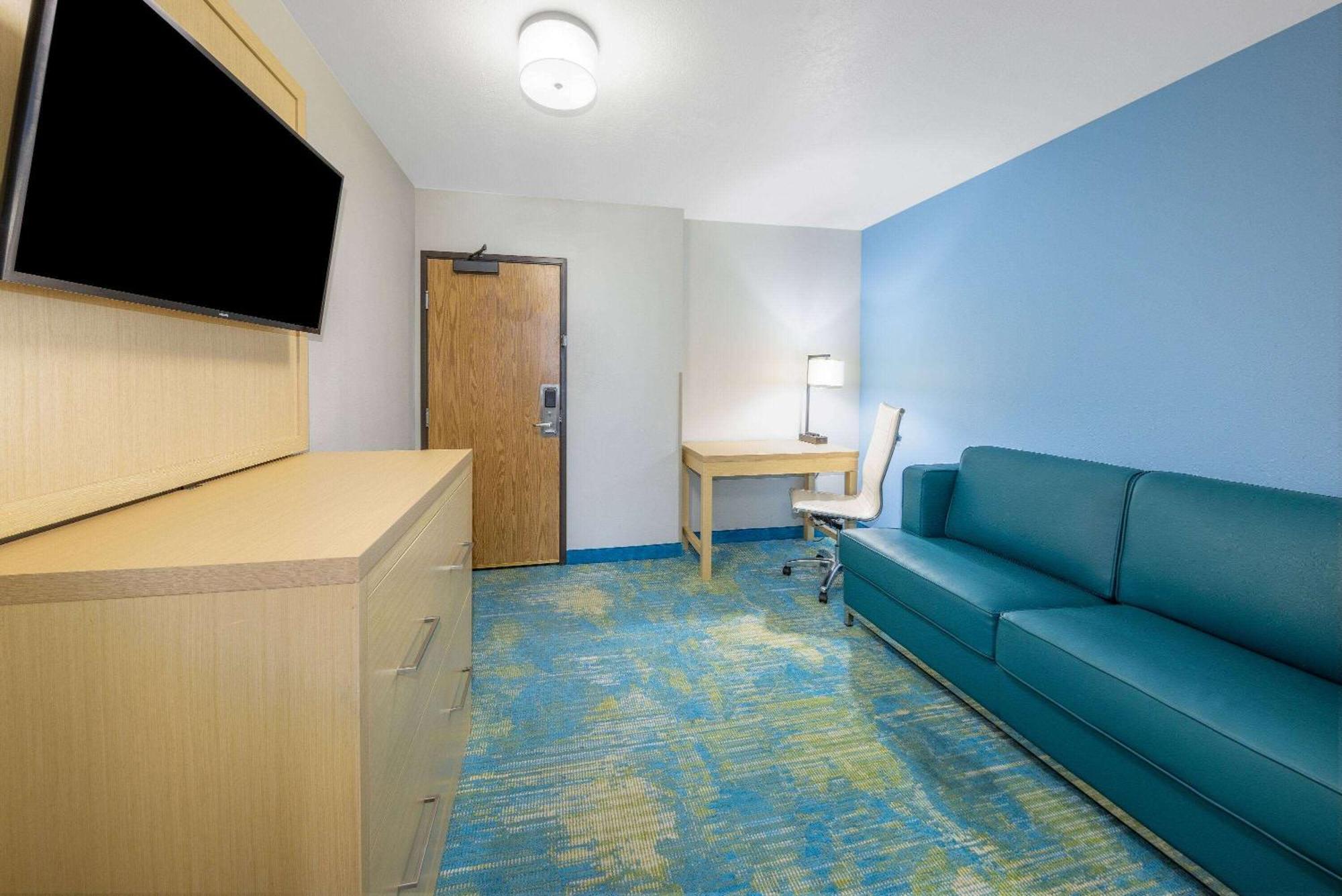 Days Inn By Wyndham Springville Exterior foto
